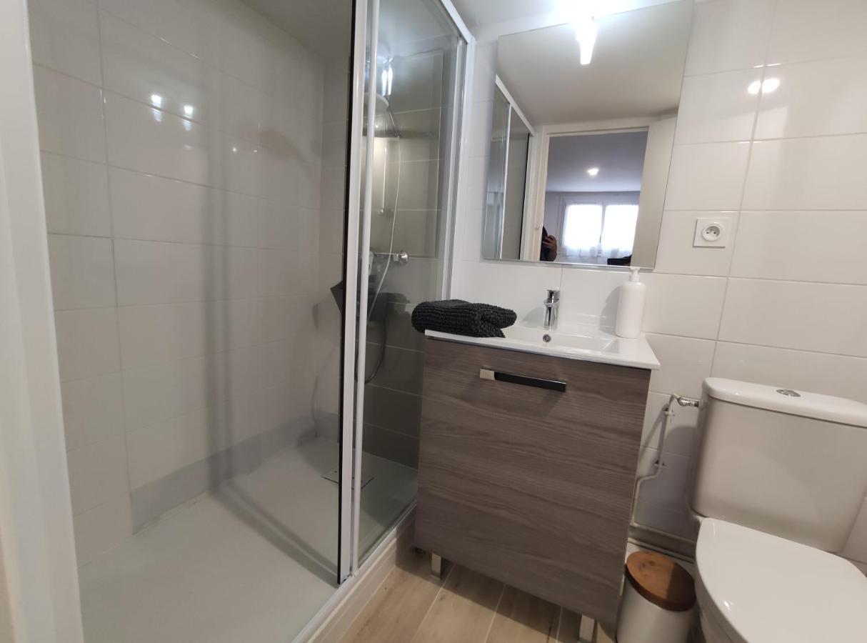 Charmant T2 Proche Plage Avec Terrasse Privative 鲁瓦扬 外观 照片